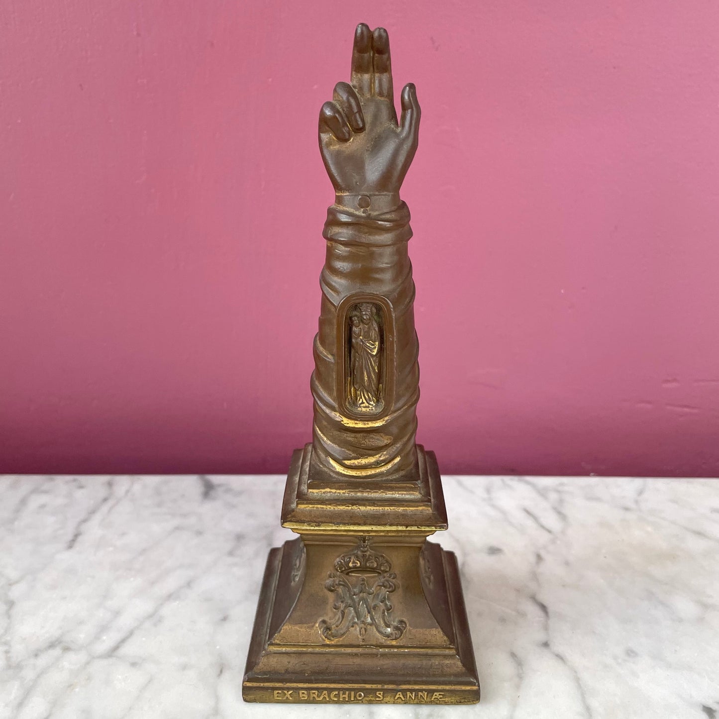 Ex Braccia de St. Anne | Arm of St. Anne Metal Figure