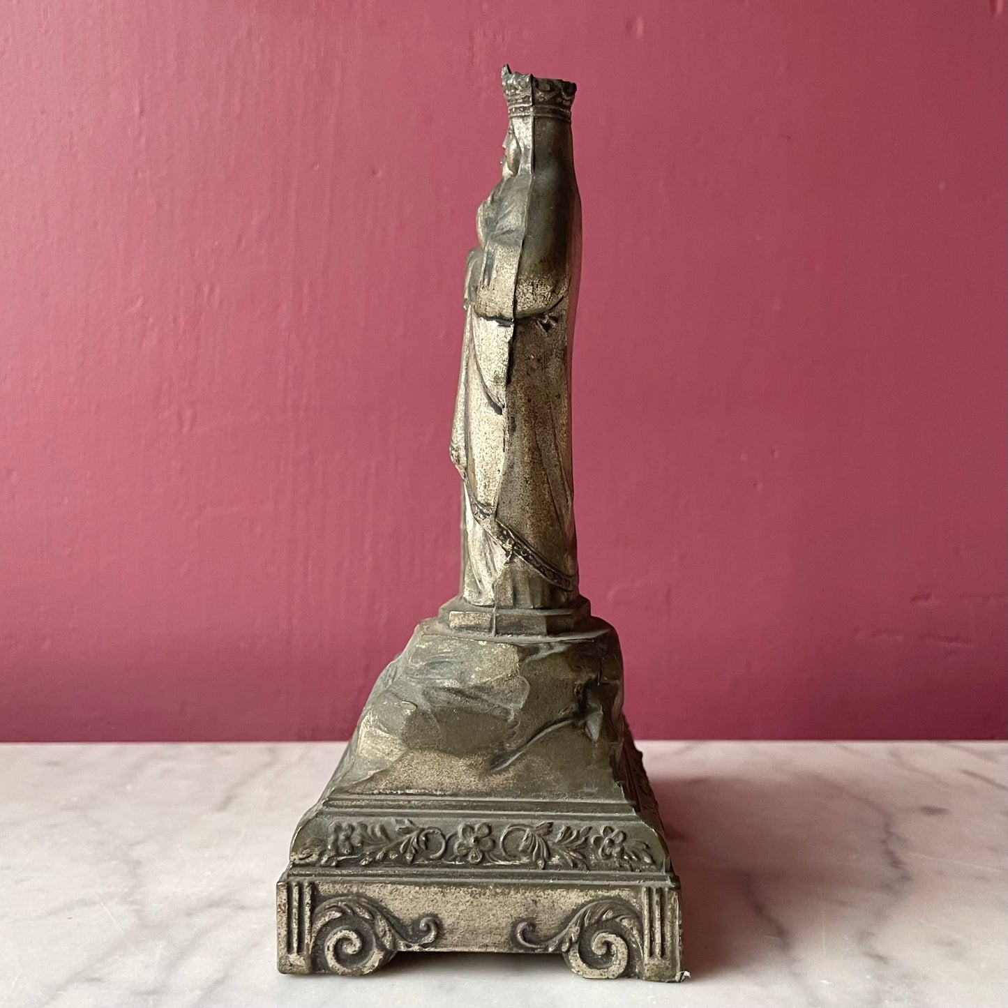 St. Anne de Beaupré Statuette