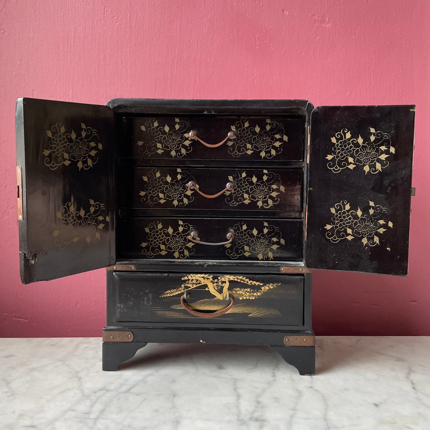 Vintage Japanese Black Laquer Jewelry Box