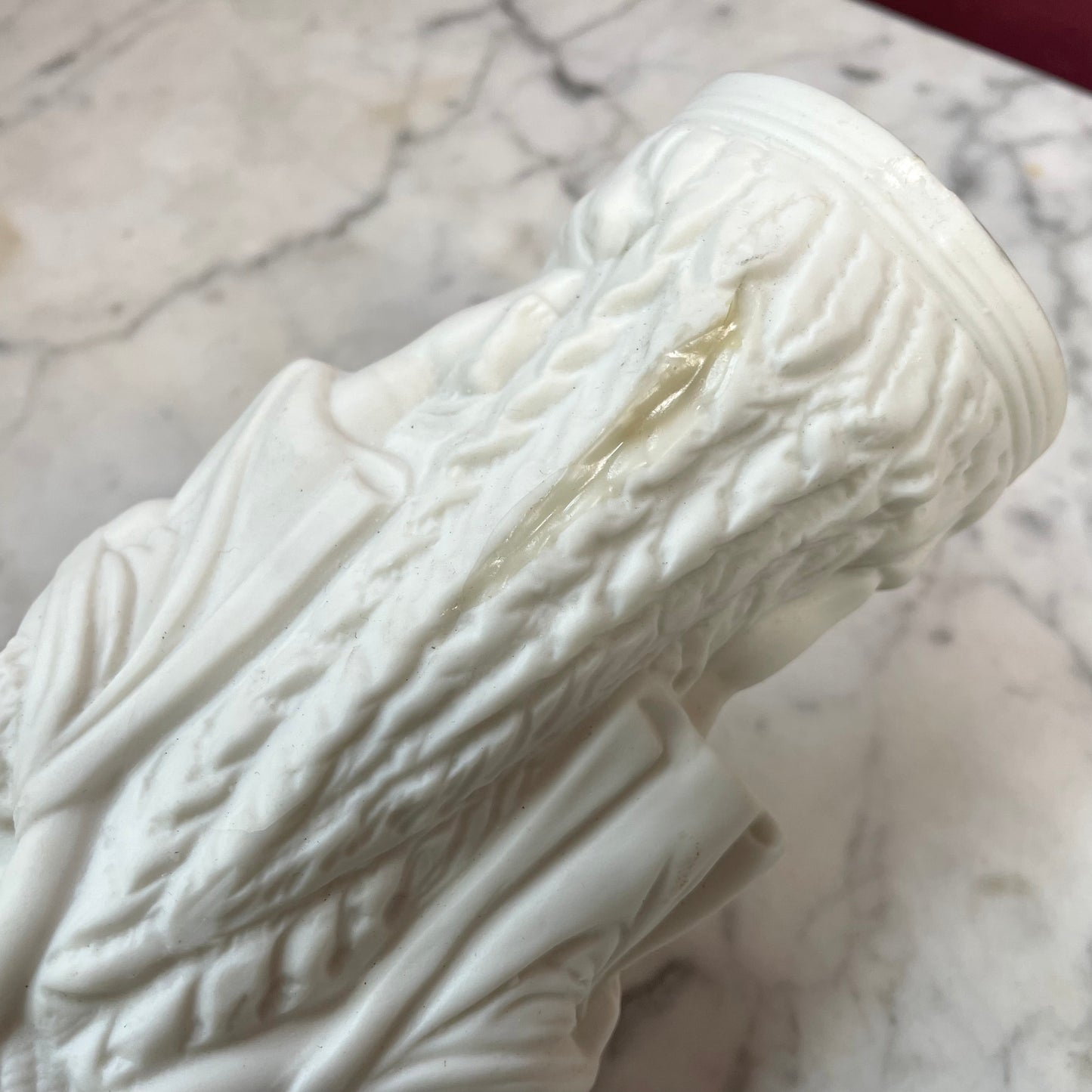Victorian Parian Seashell Vase