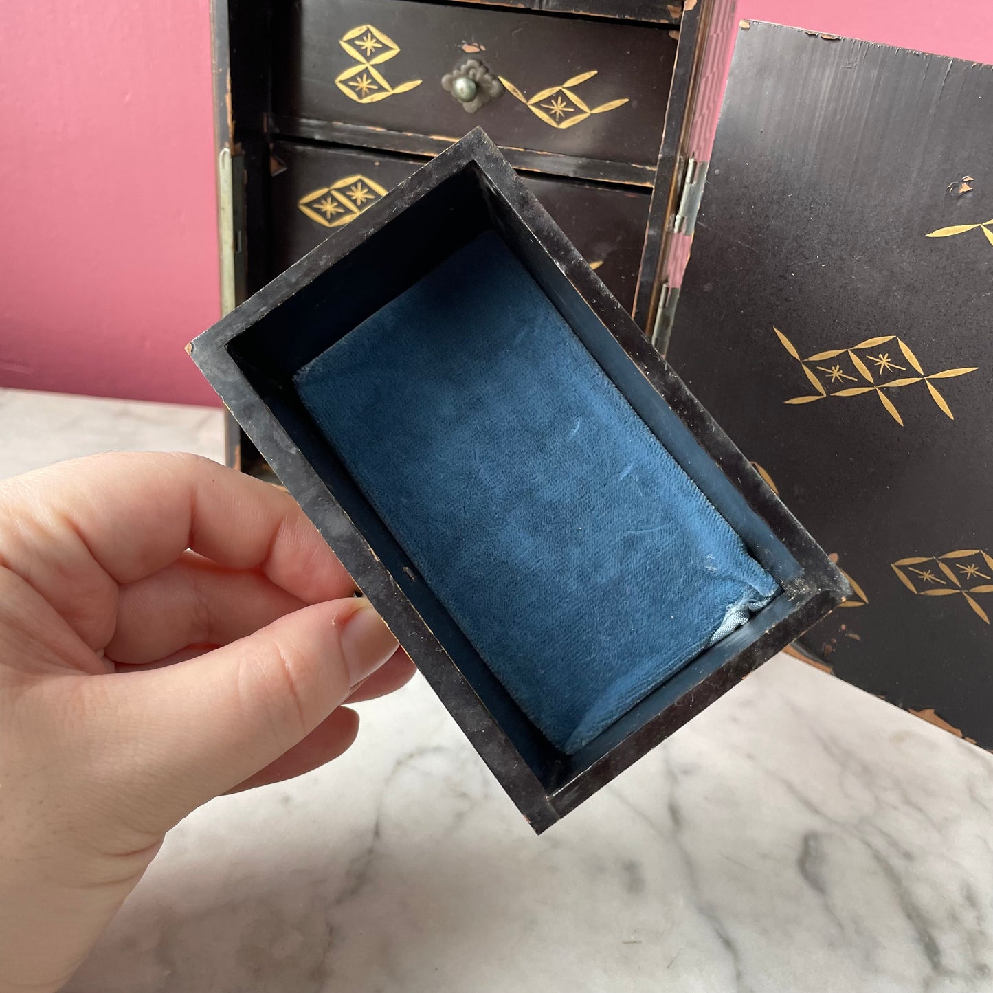 Antique Japanese Box with inlaid Carte de Visite
