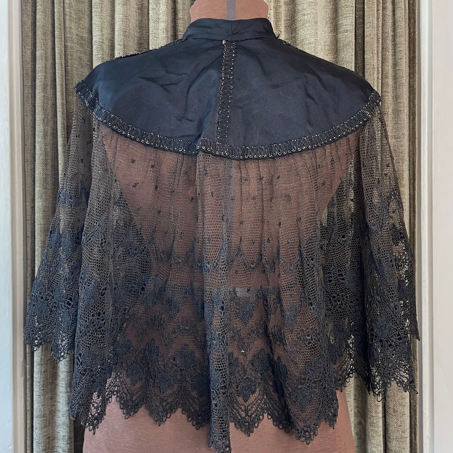 Victorian Black Lace Capelet