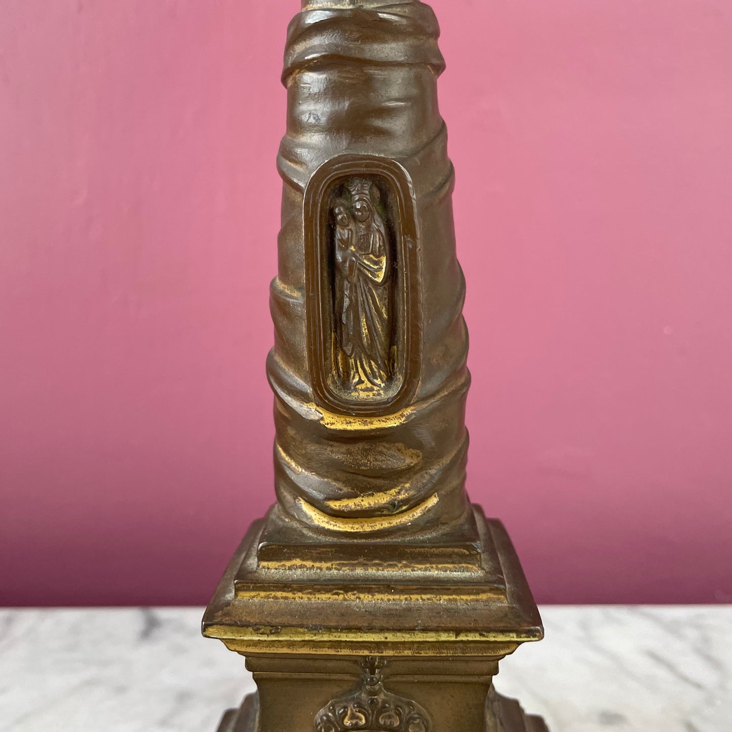 Ex Braccia de St. Anne | Arm of St. Anne Metal Figure