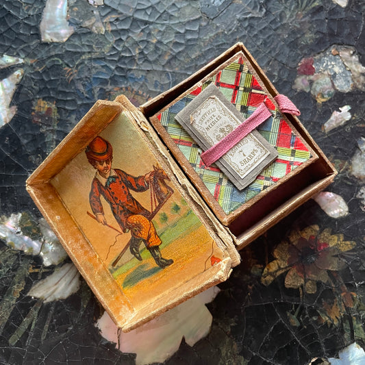 Victorian Velvet Book Shaped Needle Case