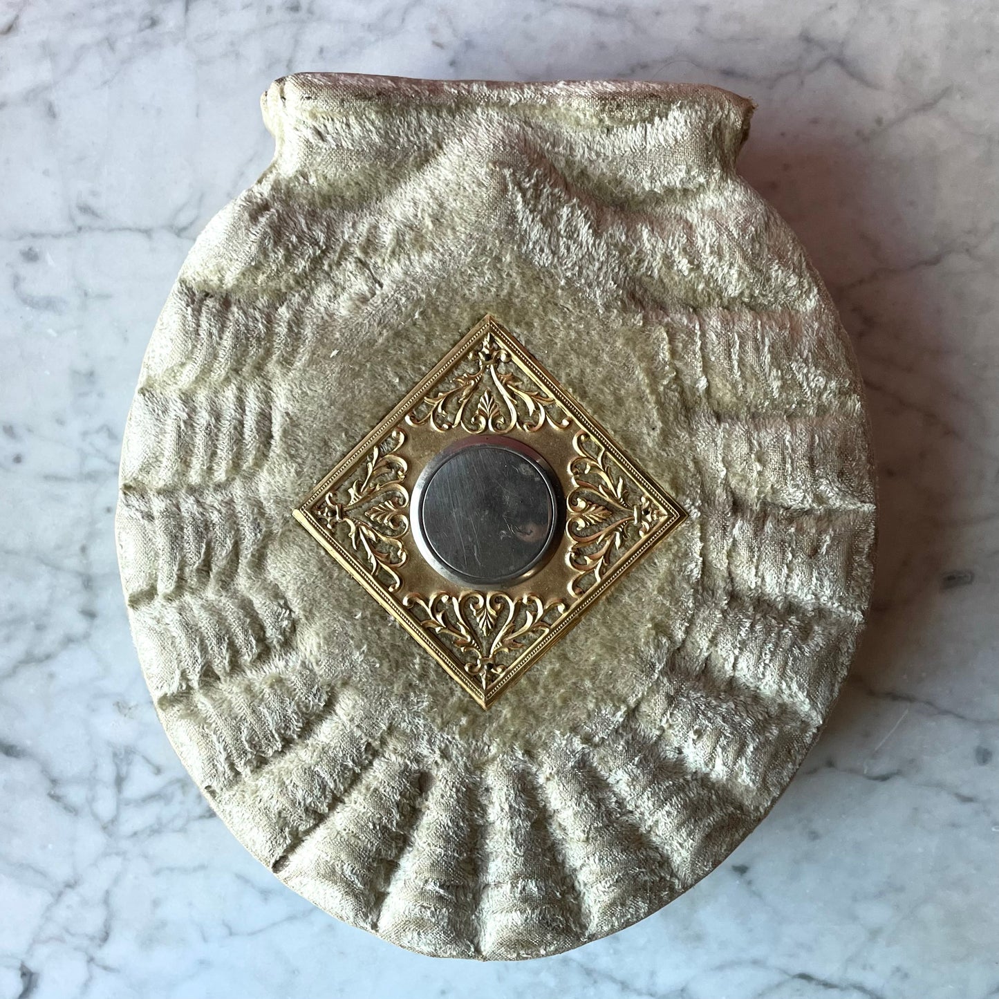 Victorian Shell Shaped Velvet Box