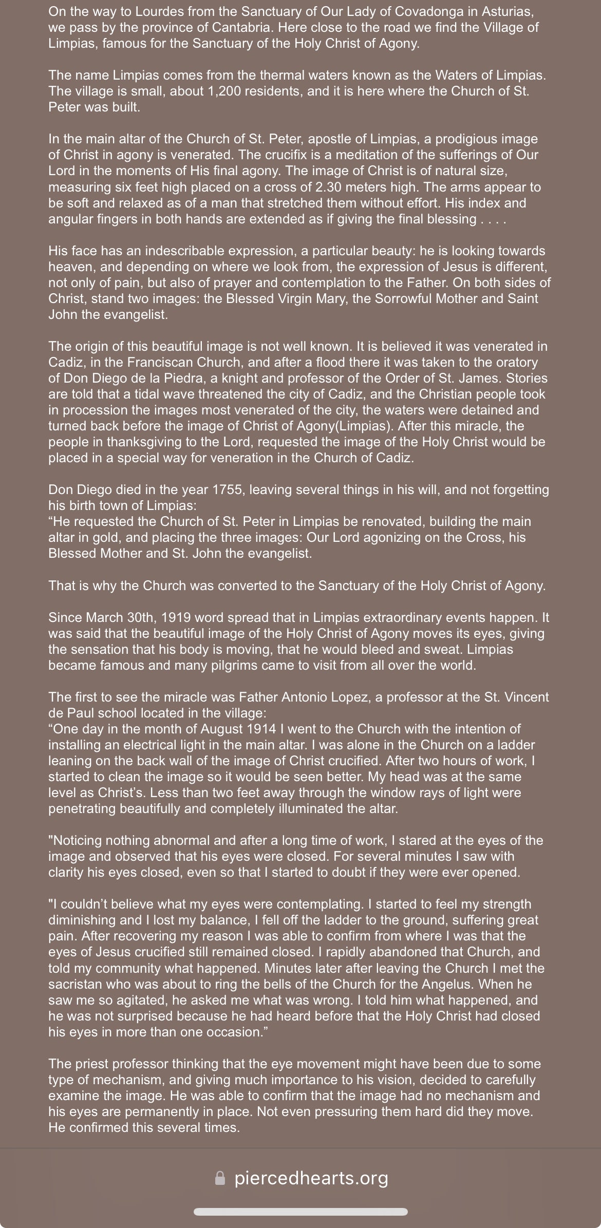 Cristos de Limpias | Antique Plaster Bust of Christ with Glass Eyes