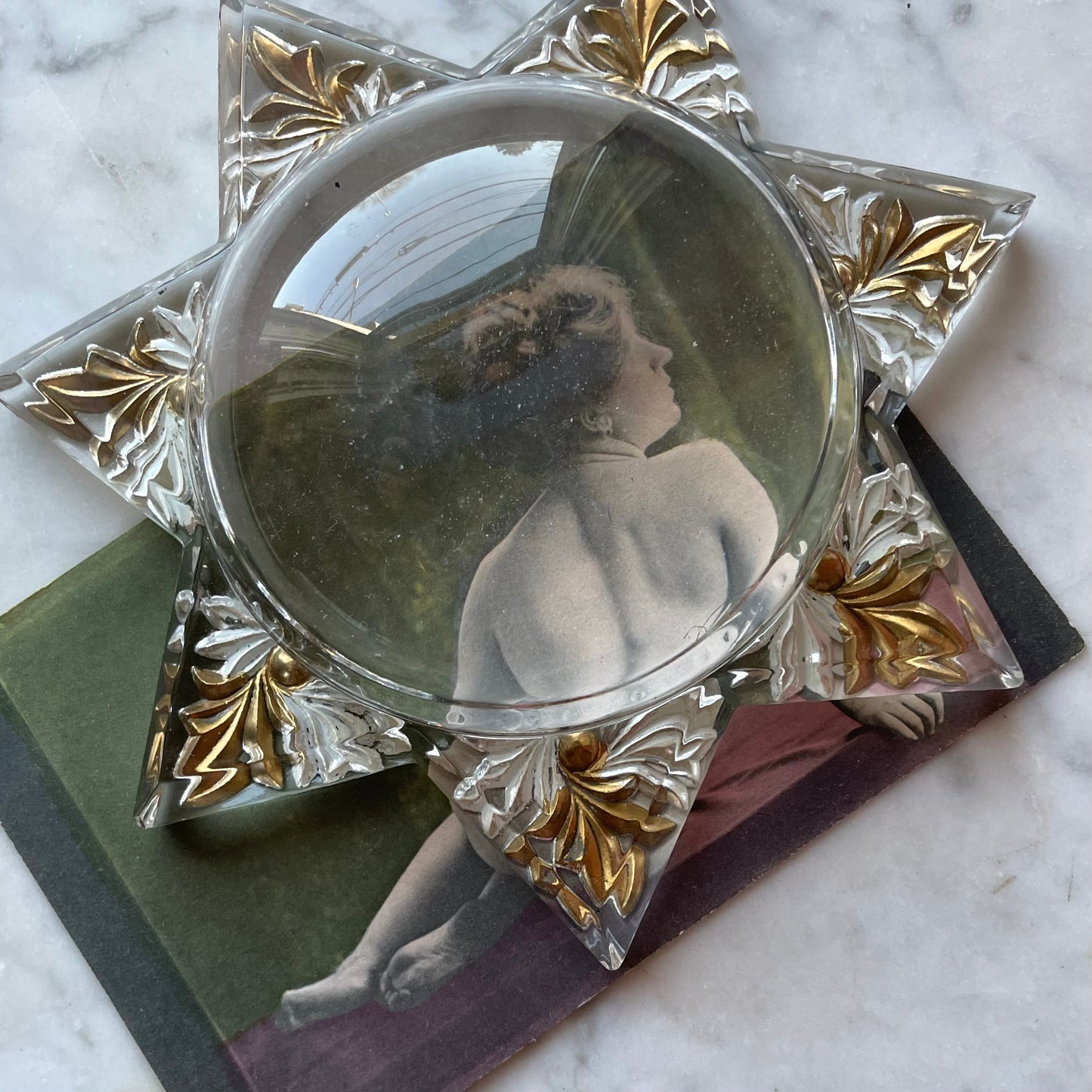Victorian Magnifying Star Frame