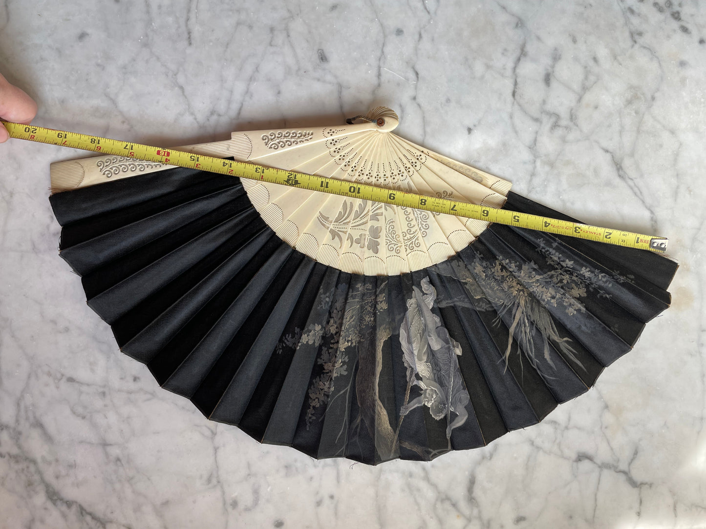 Victorian Hand Painted Silk & Bone Fan