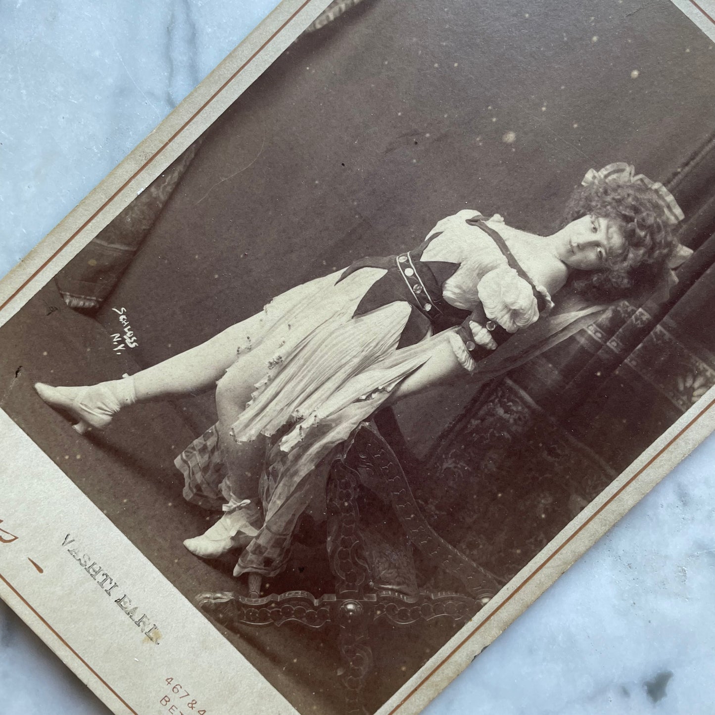 Victorian Actress Vashti Earle Cabinet Card by Schloss NY