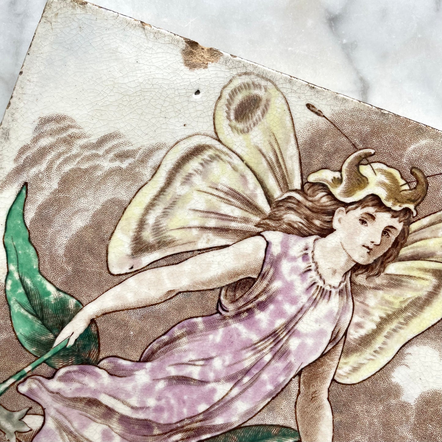 Victorian Fairy Tile | Moth from A Midsummer Night’s Dream | Wedgwood