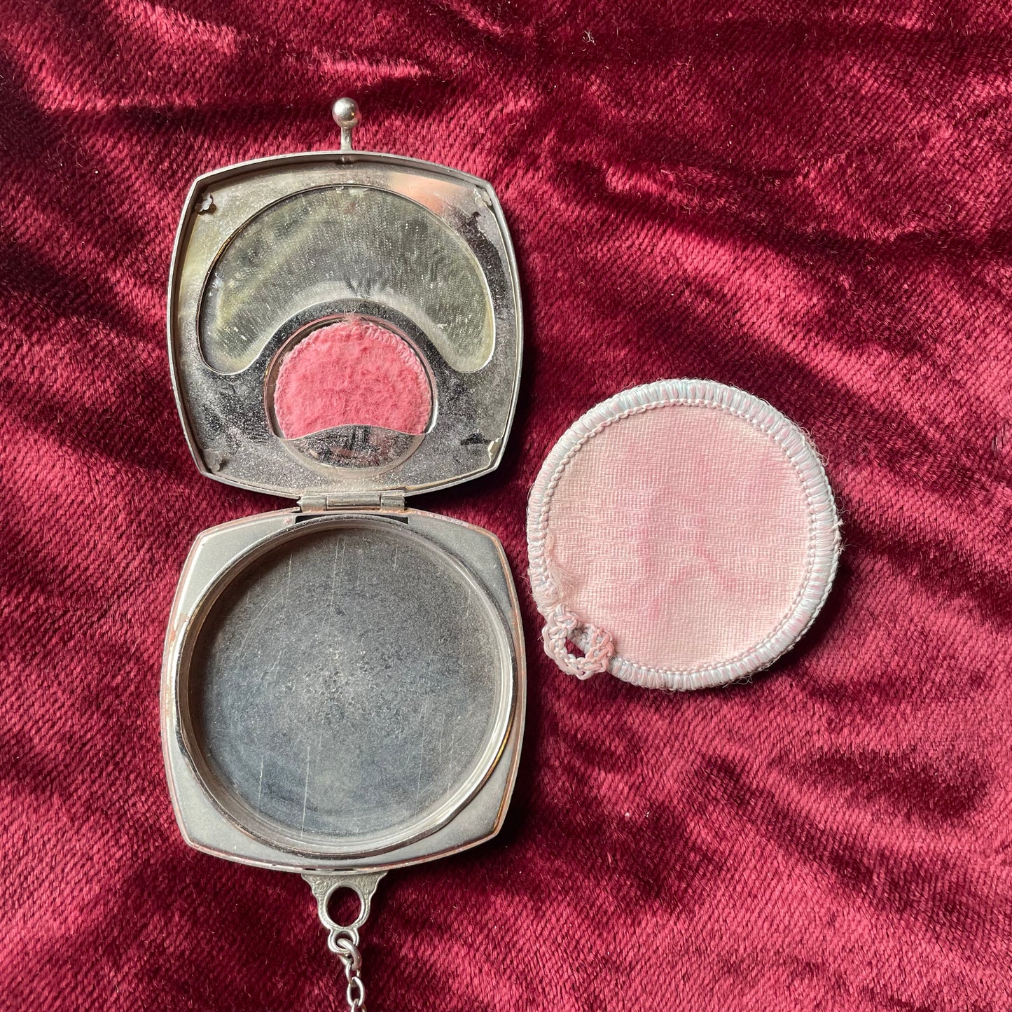 Antique 1920s Enamel Compact