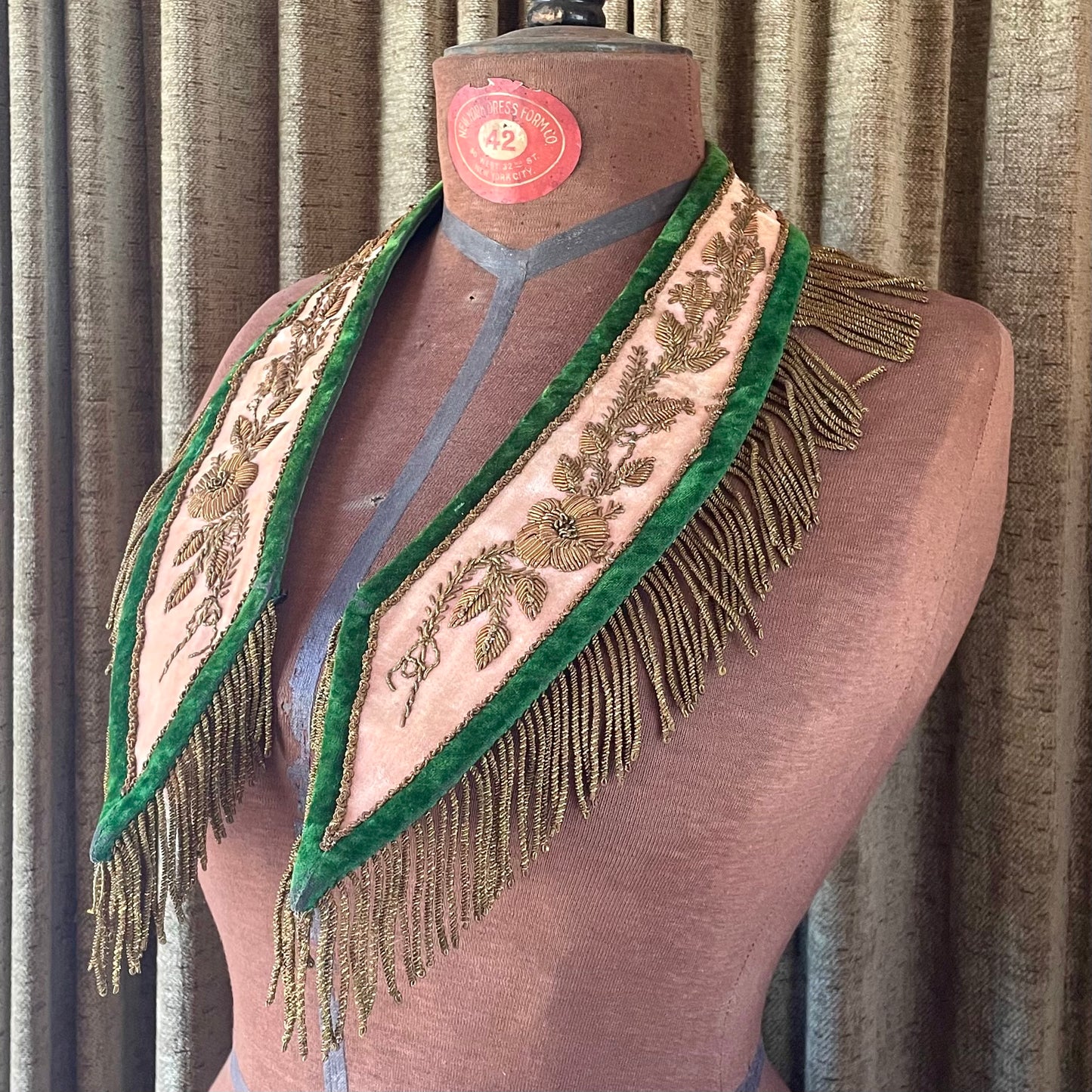 Antique Independent Order of Odd Fellows Embroidered Collar