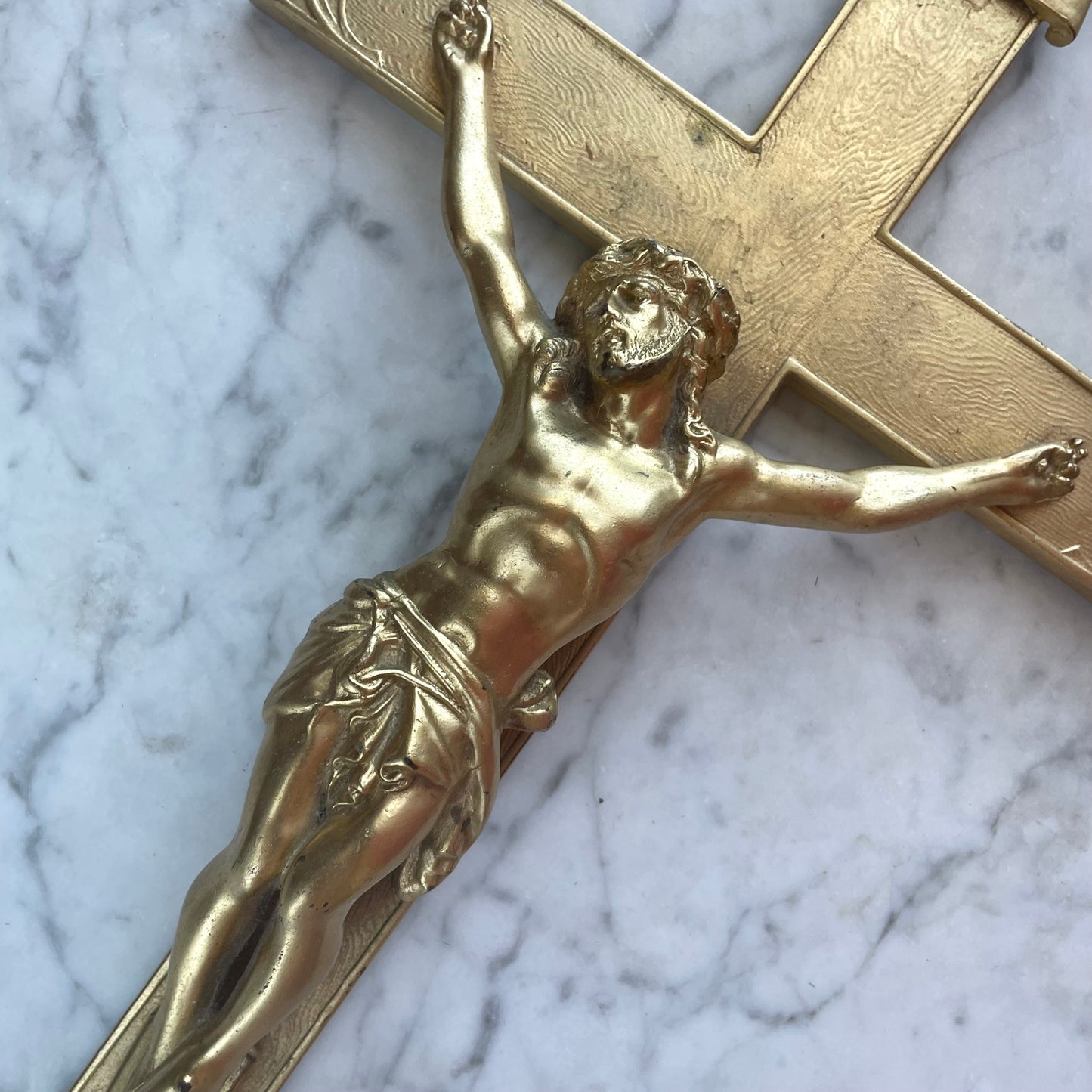 Antique Gold Gothic Crucifix