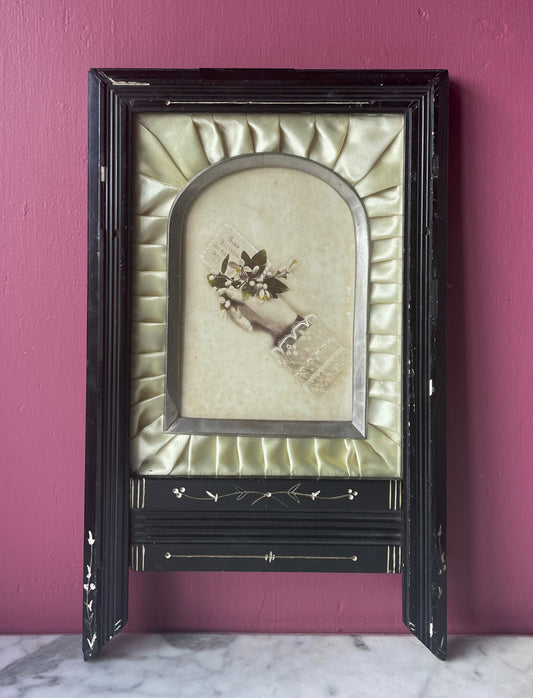 Victorian Lady’s Hand Cabinet Card | Wedding Keepsake