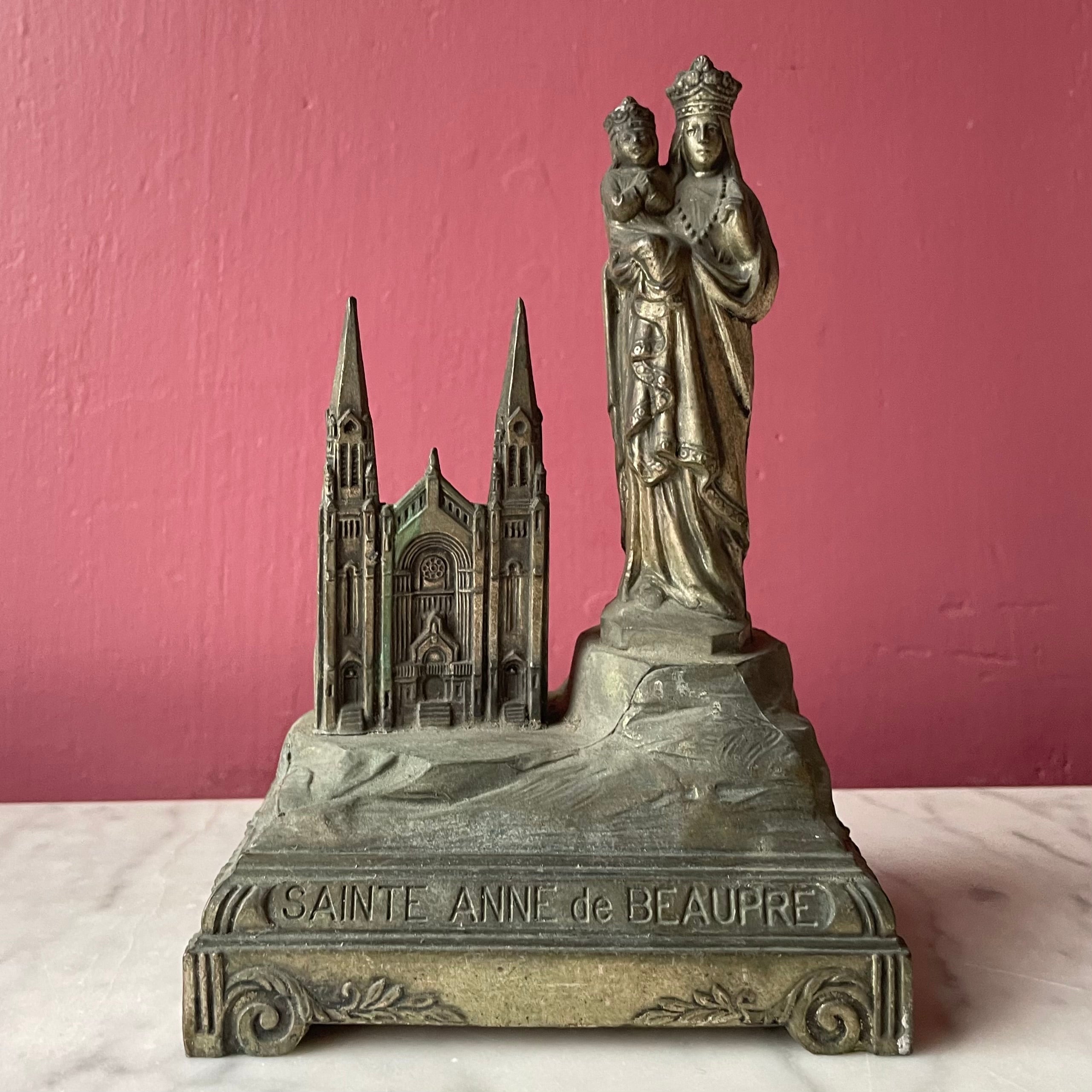 St. Anne de Beaupré Statuette – Roses & Rue Antiques