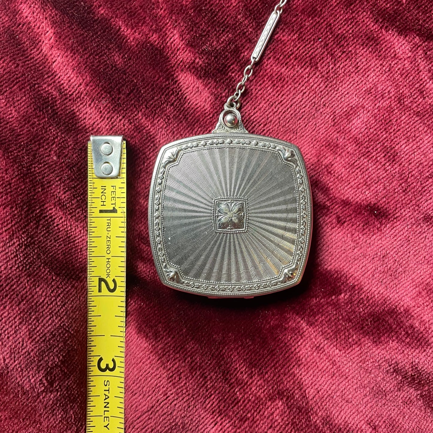 Antique 1920s Enamel Compact