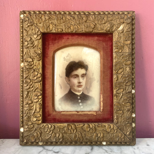 Victorian Photo on Curved Glass