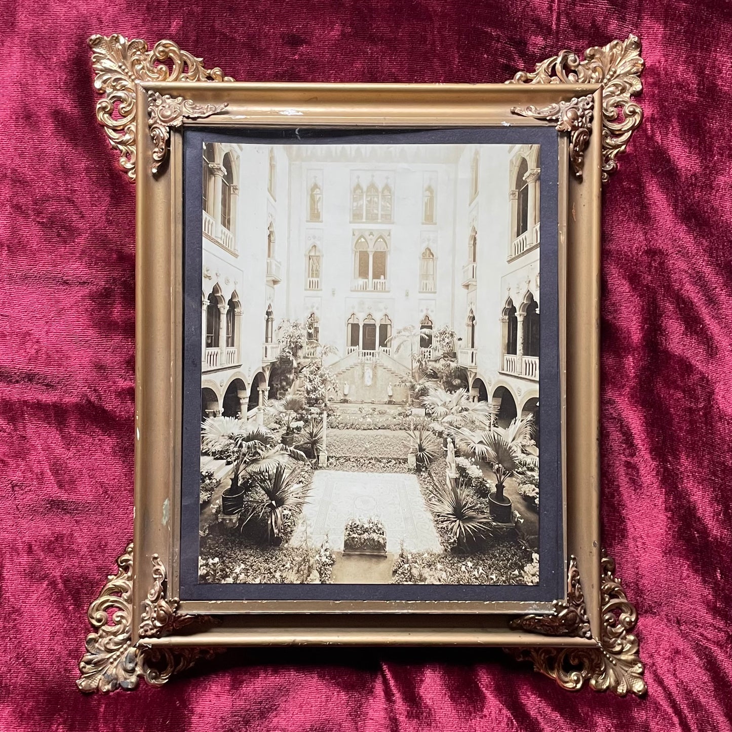 Isabella Stewart Gardner Museum | Antique Courtyard Photo