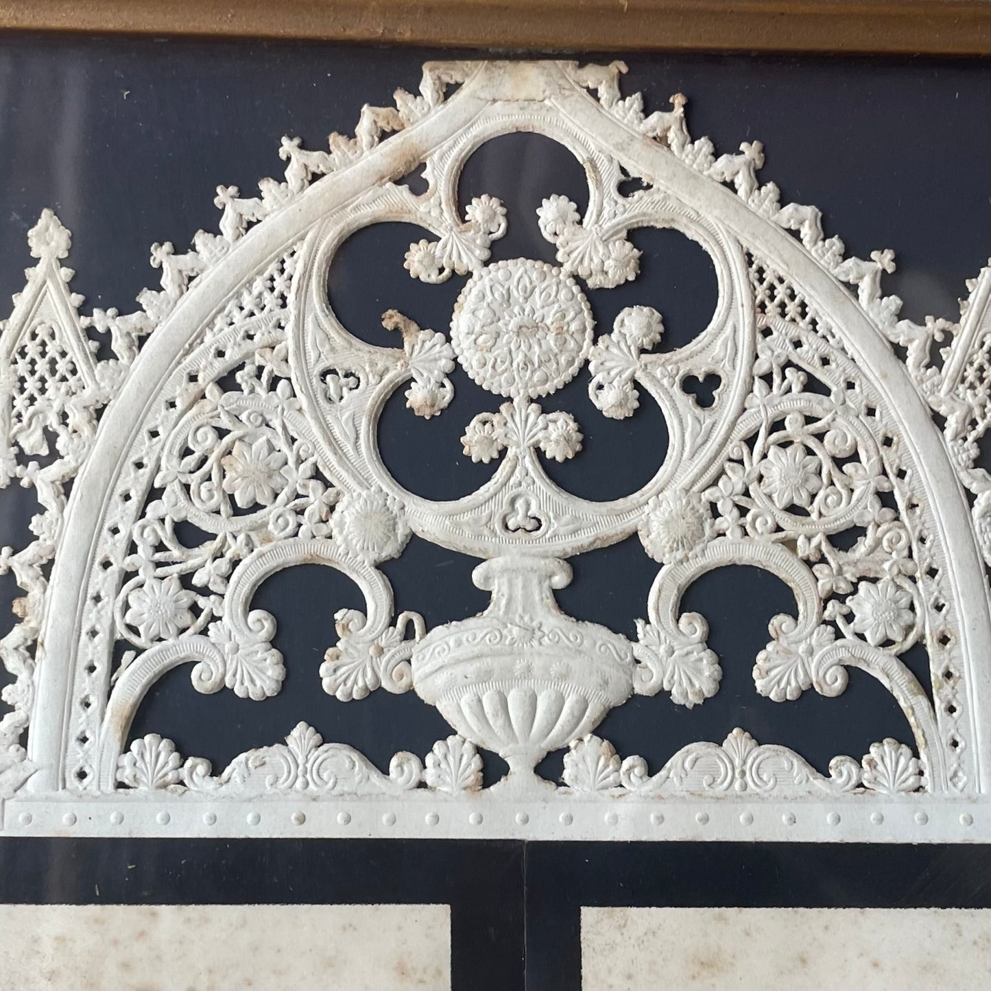 Victorian Diecut Memorial for Two Babies
