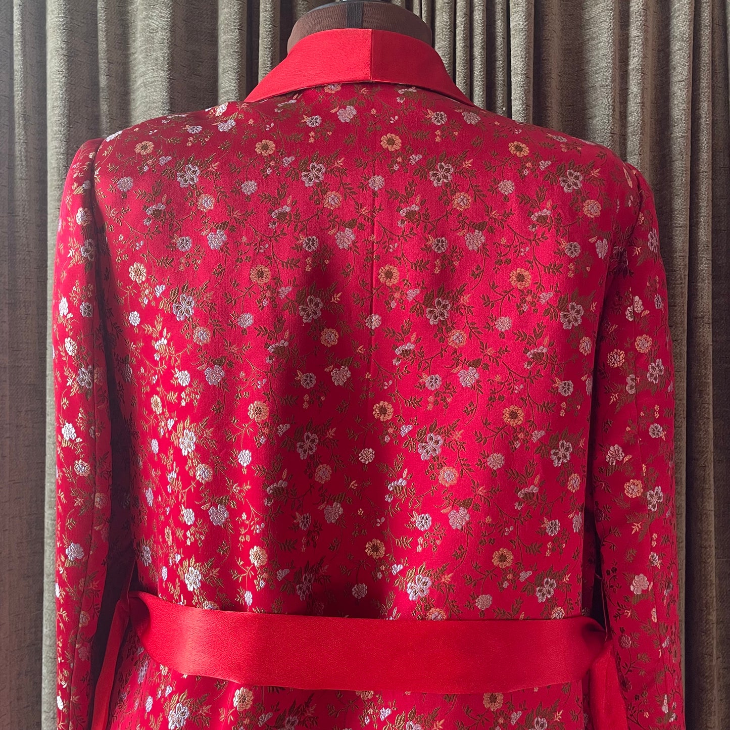 Vintage Chinese Red Floral Silk Robe