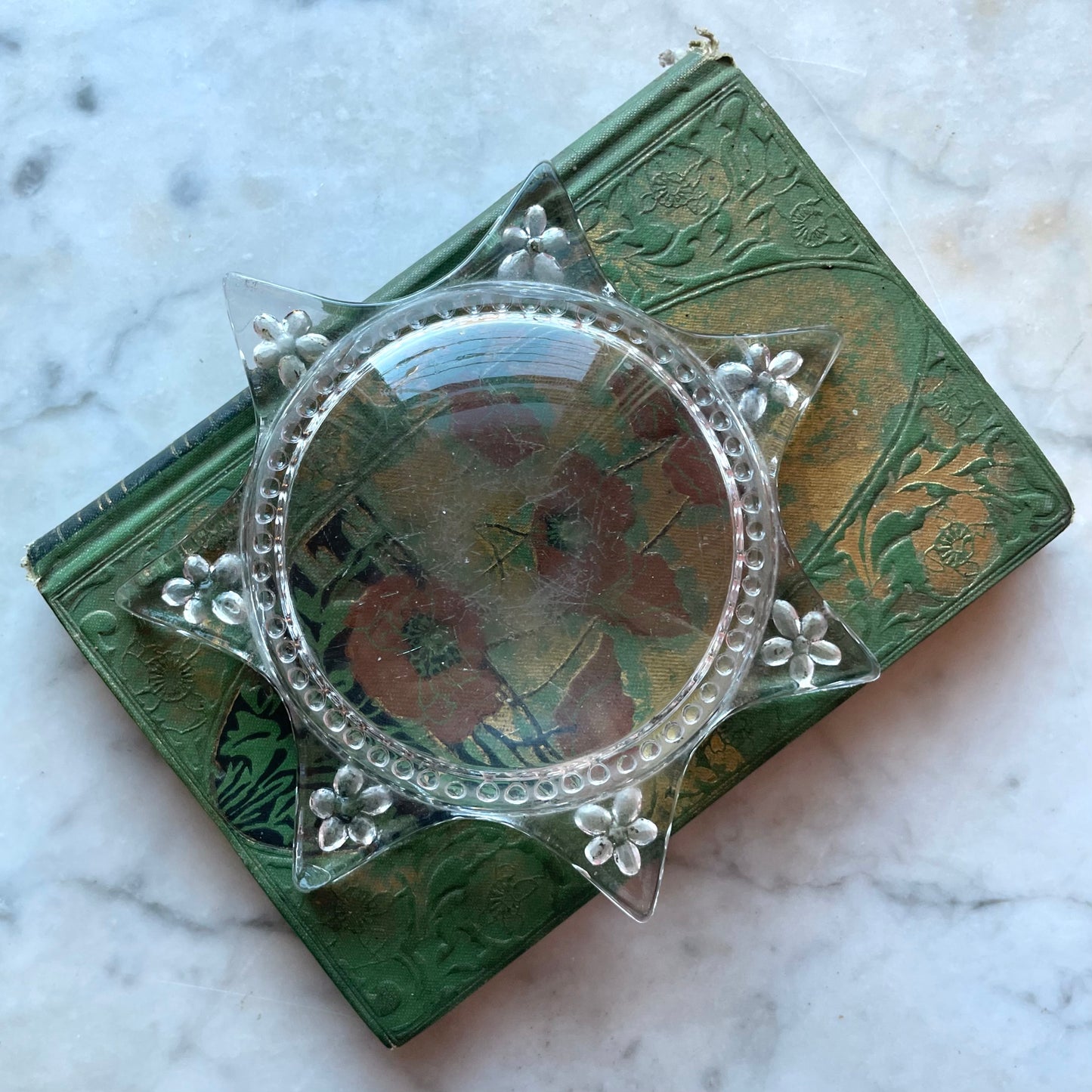 Victorian Magnifying Star Paperweight