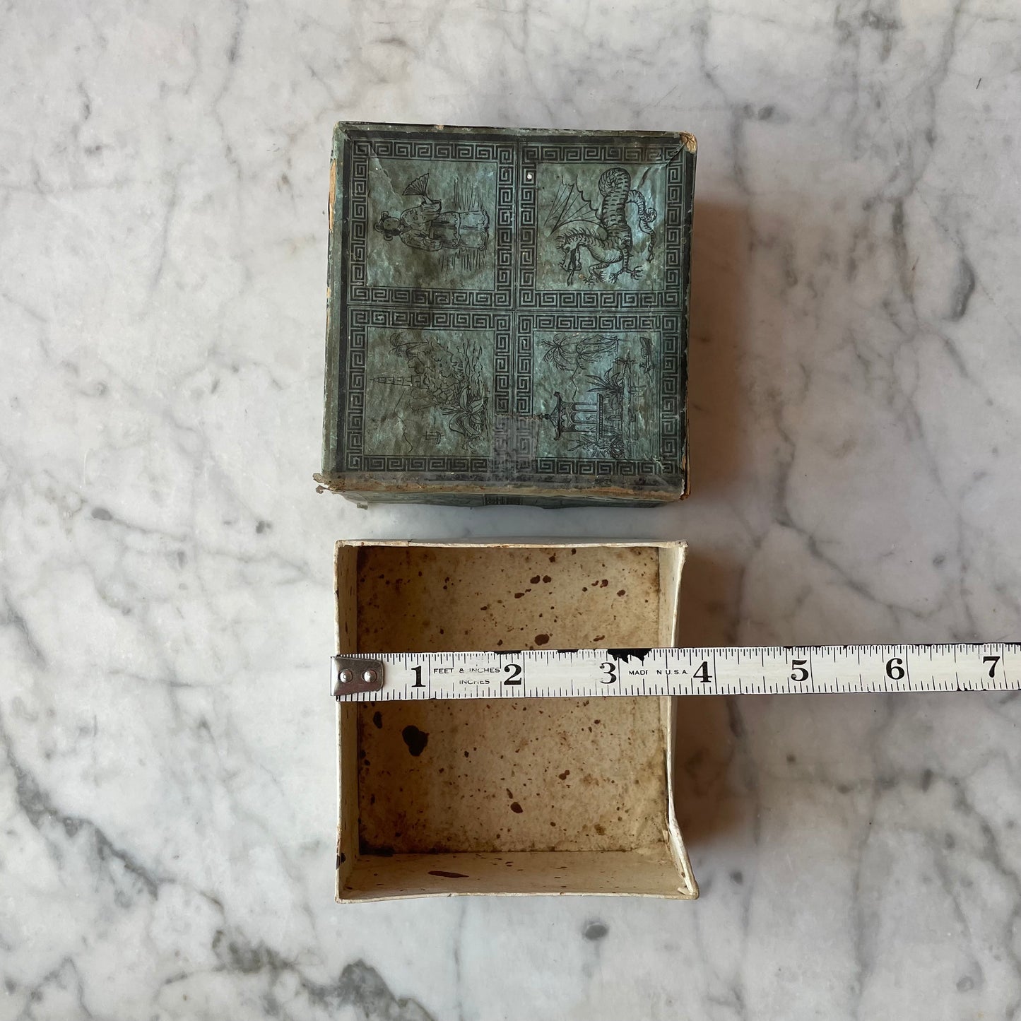 Antique Chinese Cuff Box