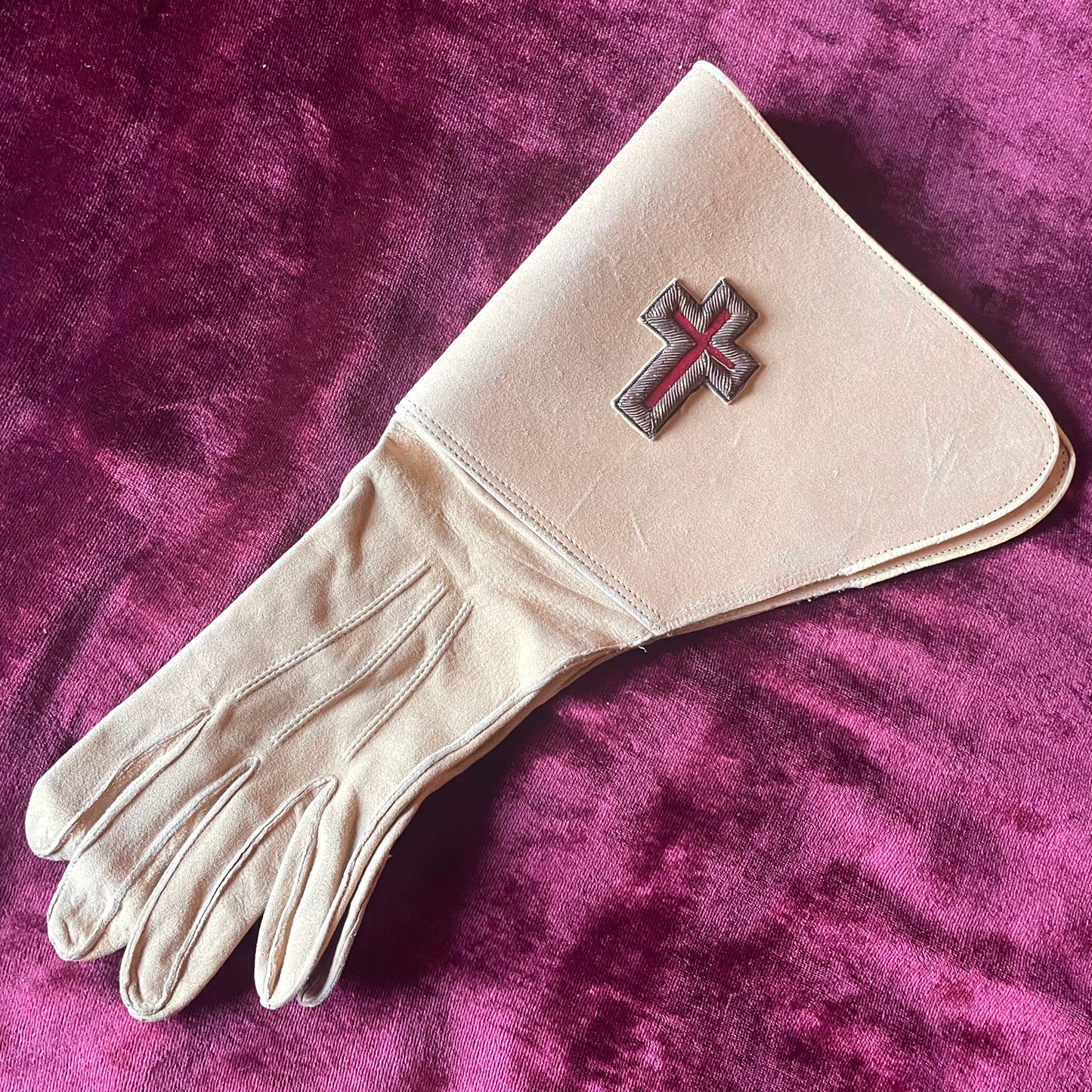 Antique Knights Templar Leather Gauntlets