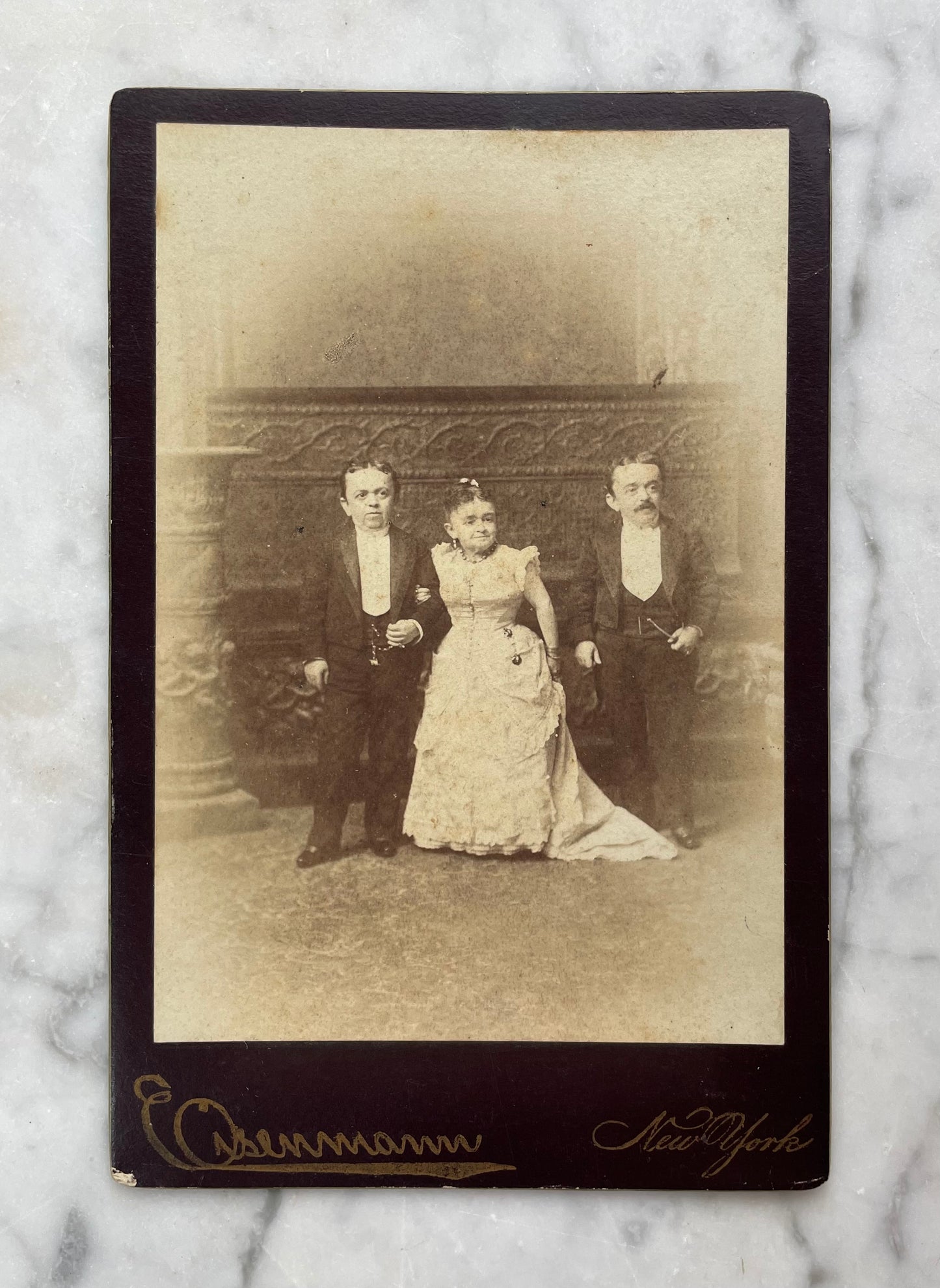Victorian Sideshow Portrait | Lavinia Warren (Wife of Tom Thumb) with Count Primo Magri & Baron Giuseppe Magri | Eisenmann