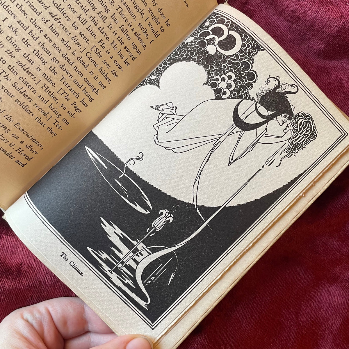Salome by Oscar Wilde illustrated by Aubrey Beardsley | 1930s