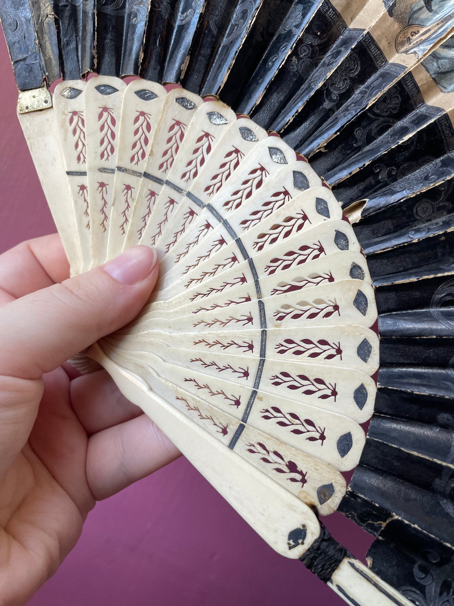 Victorian Pierced Bone Fan