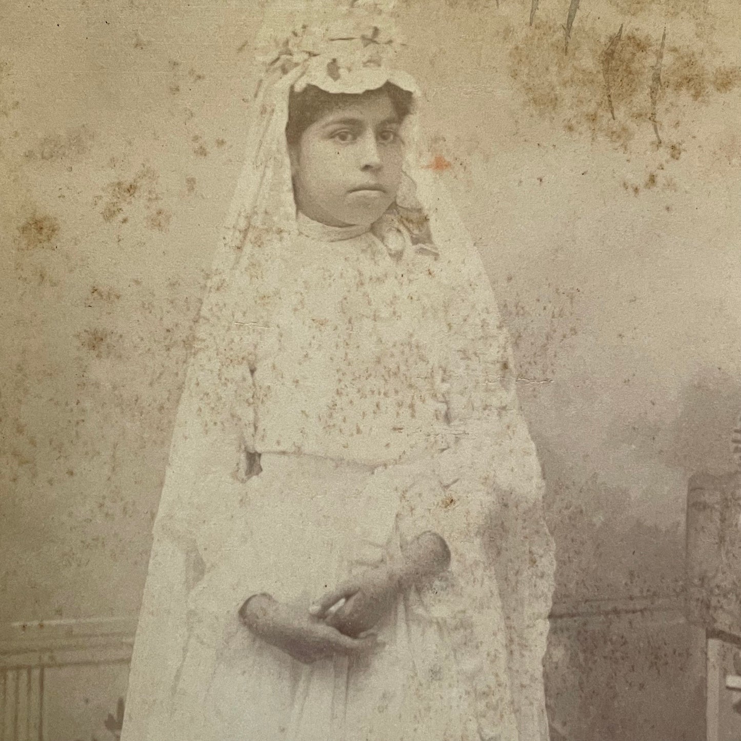 Antique Cabinet Card Photo of Girl at her Confirmation
