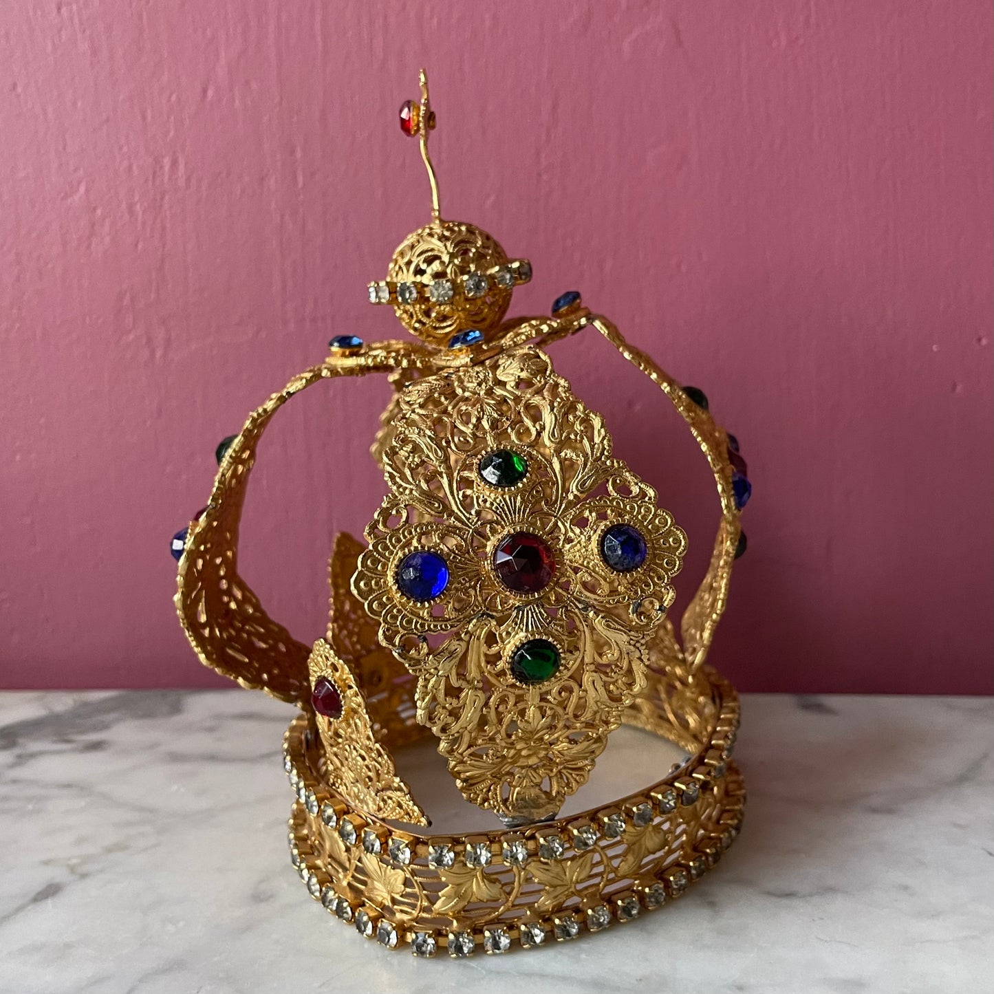 Vintage Santos Crown