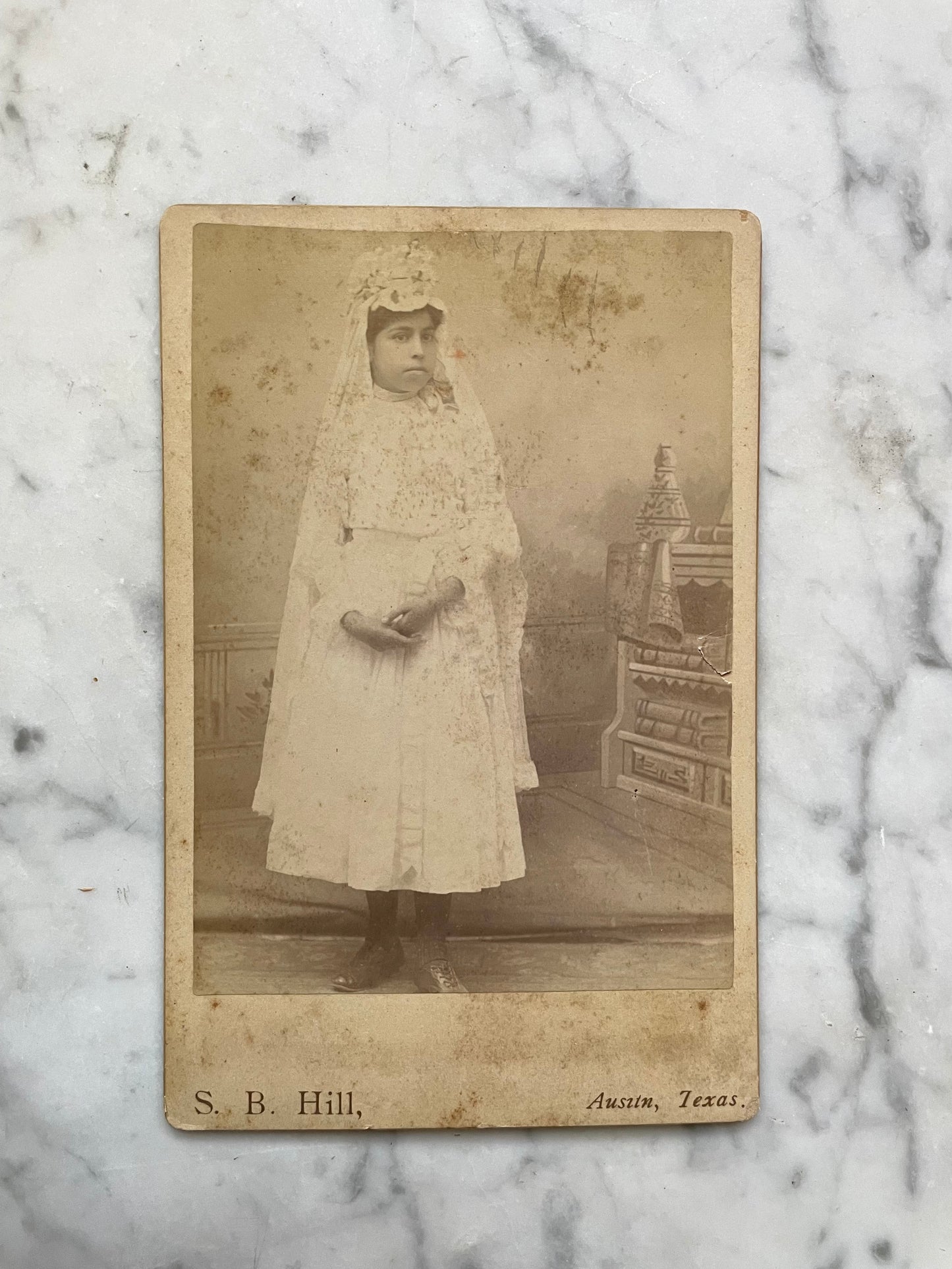 Antique Cabinet Card Photo of Girl at her Confirmation