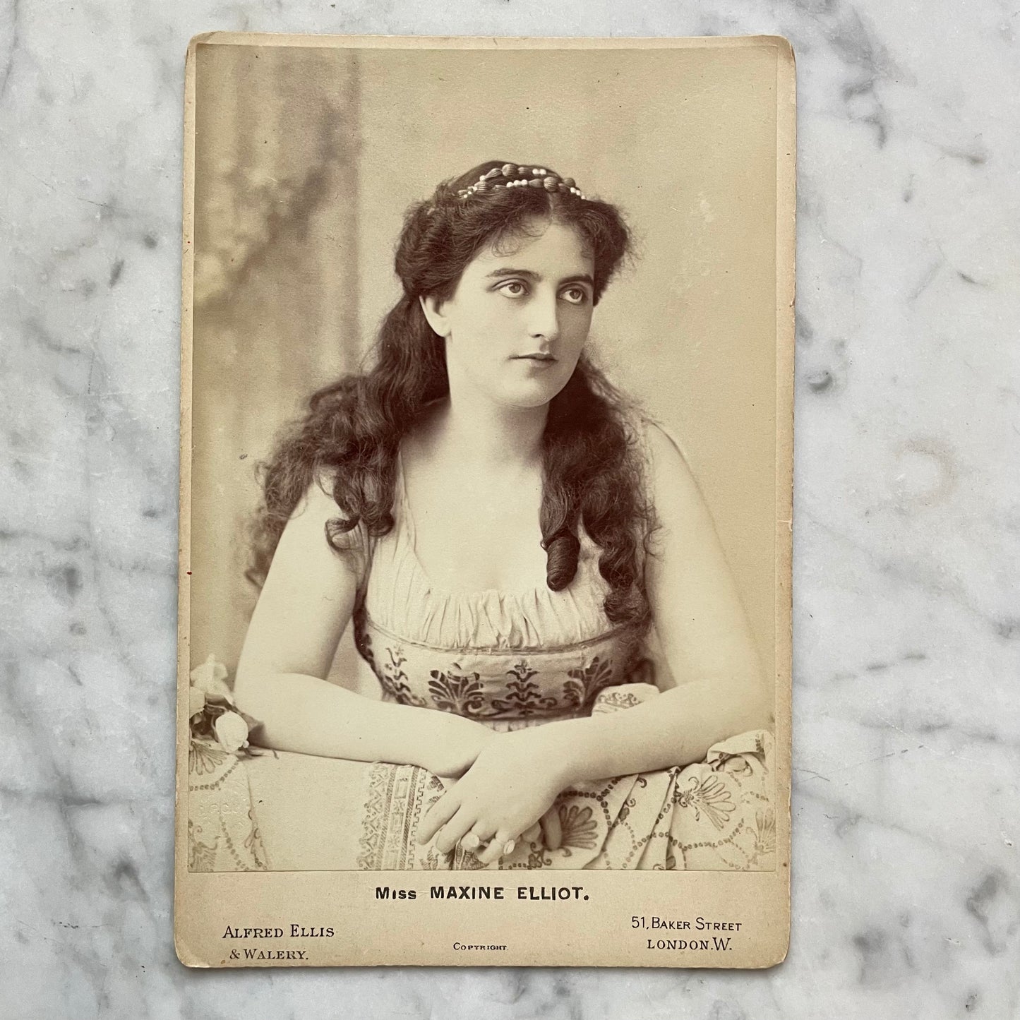 Antique Cabinet Card Photo of Actress Maxine Elliot