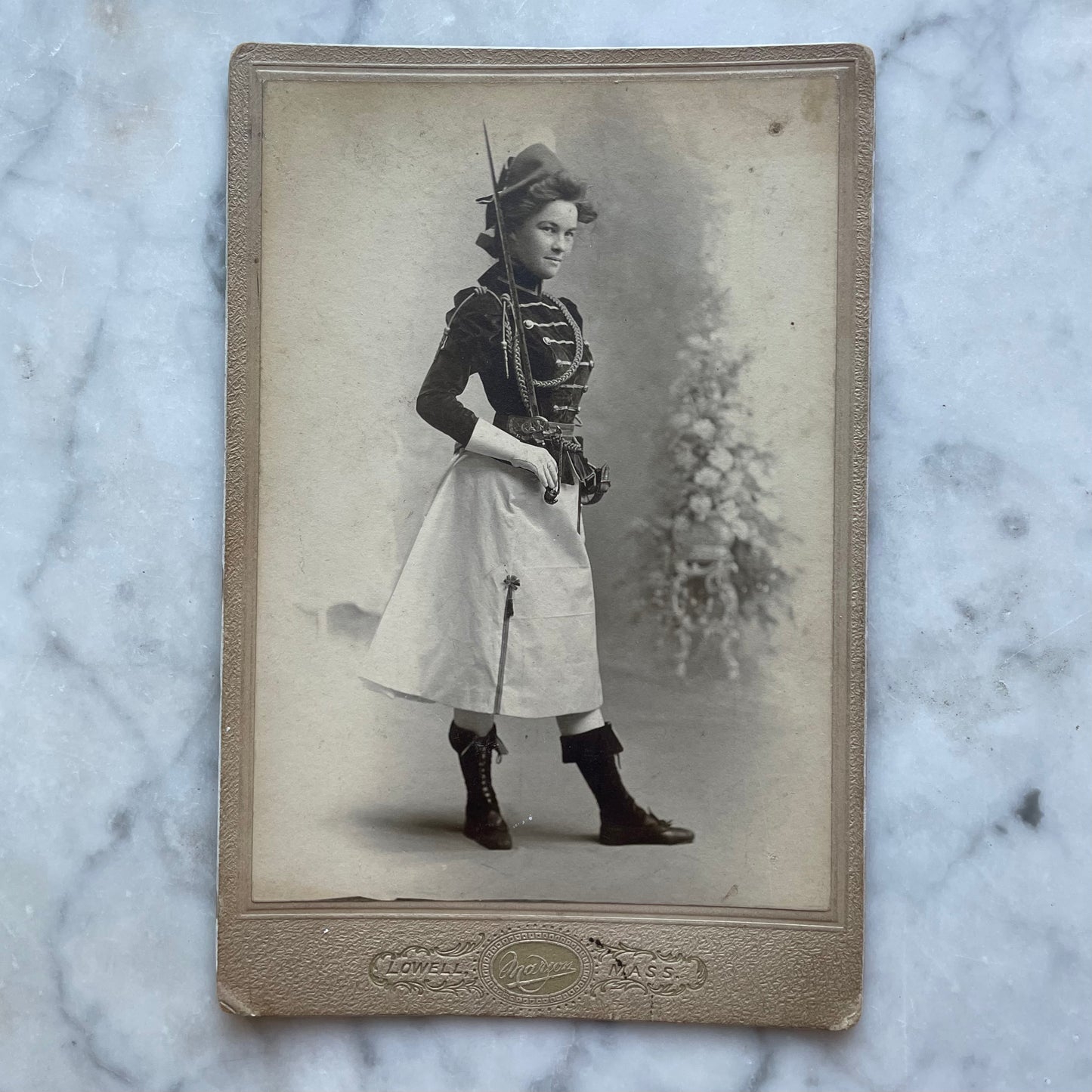 “Vassar Girl” in Fencing Costume Cabinet Card Photo