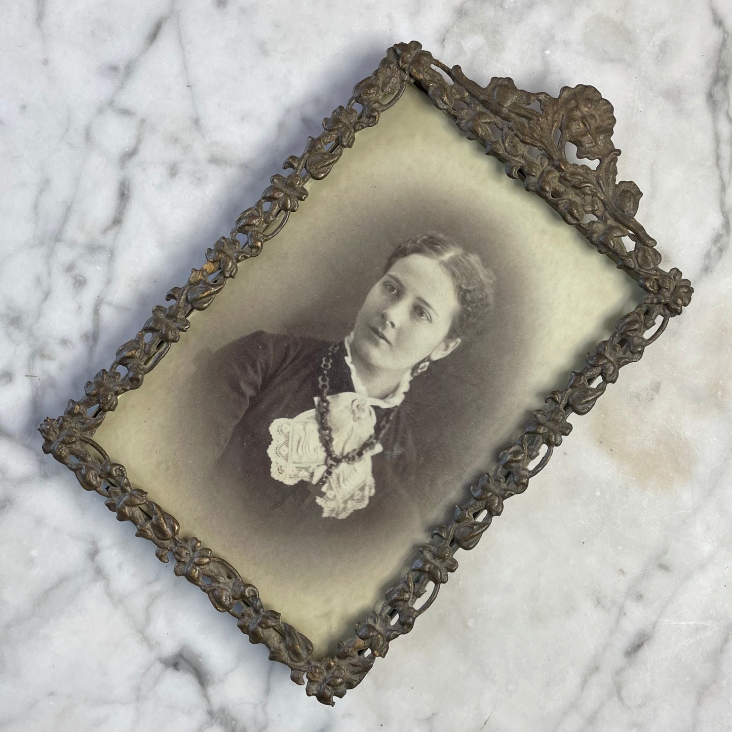 Victorian Photo of Girl with Cross Pendant